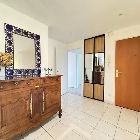 Appartamento Le Bignon - Wifi, Tv, 4 Personnes, 1 Min à Pied Du Tram Orvault