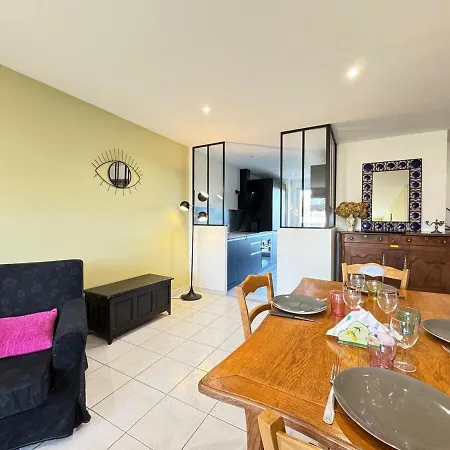 Appartamento Le Bignon - Wifi, Tv, 4 Personnes, 1 Min à Pied Du Tram Orvault