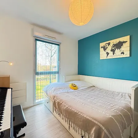 Appartement Le Bignon - Wifi, Tv, 4 Personnes, 1 Min à Pied Du Tram
